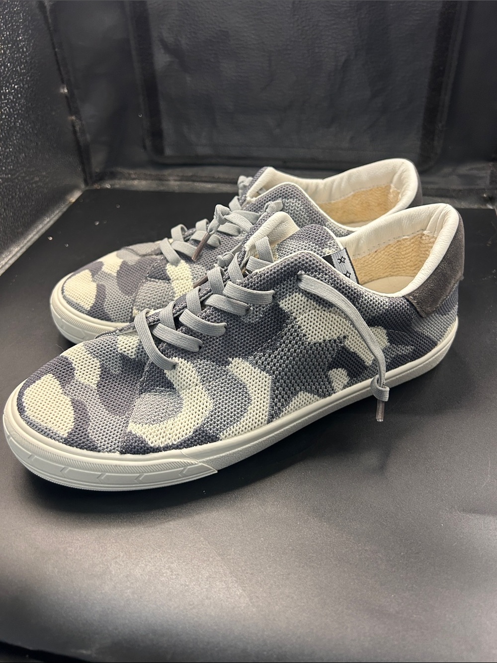 Vintage Havana Gray & White Camouflage Knit Sneakers